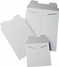 25 9" x 11-1/2" White Tab Lock No Bend Mailers